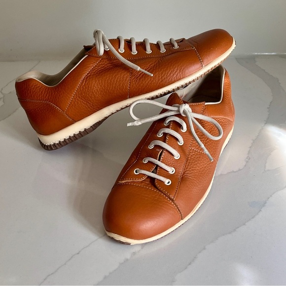 PRADA Men's Daino Calzature Donna Tan Leather Sneakers Size 9.5 (Authenticated) - Picture 1 of 16